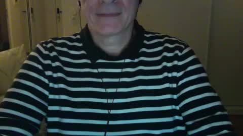 maturehotman online show from 1, 12, 2024