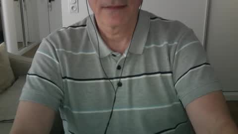 maturehotman online show from 8, 3, 2025