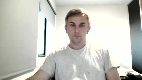 matureontheedge online show from 9, 6, 2026