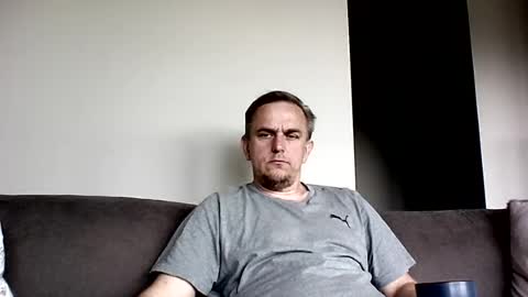 matureontheedge online show from 18, 7, 2026