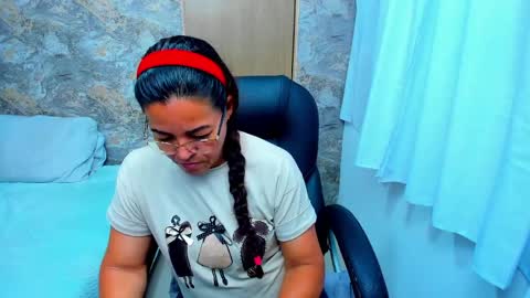 maturepure_ online show from 9, 4, 2026