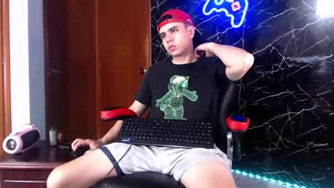 Snapshot of maty_hard chatting on 10, 12, 2024 Matias online show from 10, 12, 2024