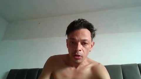 Snapshot of maudeluxe chatting on 20, 5, 2026 maudeluxe online show from 20, 5, 2026