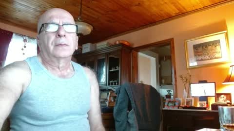 Maurice online show from 15, 2, 2025