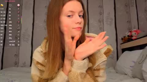 Snapshot of maurineneverman chatting on 6, 2, 2026 Lucy online show from 6, 2, 2026