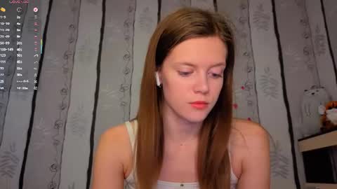 Snapshot of maurineneverman chatting on 9, 7, 2026 Lucy online show from 9, 7, 2026