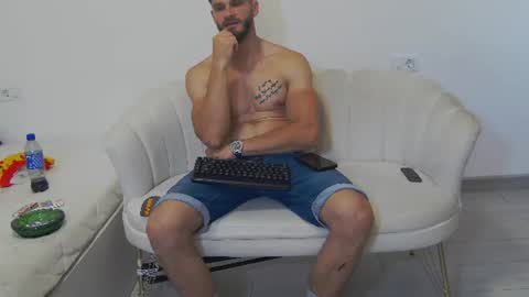 Snapshot of mauro_real_man chatting on 22, 6, 2026 mauro_real_man online show from 22, 6, 2026