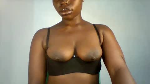 Maverlous pussy online show from 15, 2, 2026