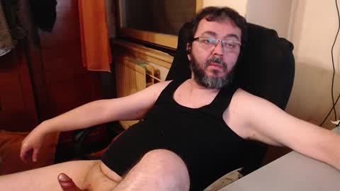 Max online show from 16, 10, 2025