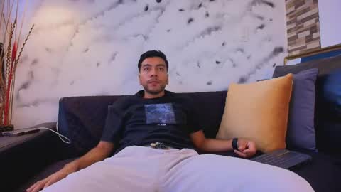 Max Hornye online show from 17, 4, 2026