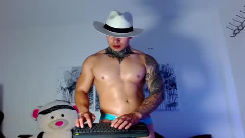 Snapshot of max_mayer chatting on 12, 12, 2024 Maximo Mayer online show from 12, 12, 2024