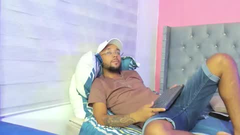 max_sexyhot26 online show from 5, 2, 2025