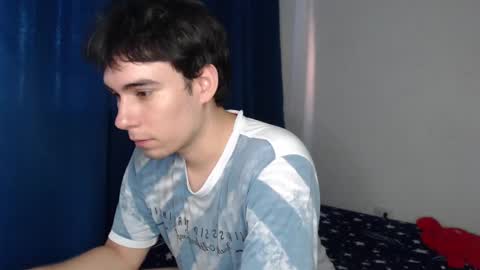 Snapshot of max_snow1616 chatting on 3, 10, 2025 max_snow1616 online show from 3, 10, 2025