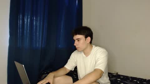 Snapshot of max_snow1616 chatting on 12, 10, 2025 max_snow1616 online show from 12, 10, 2025