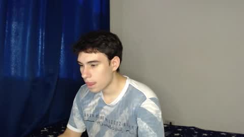 Snapshot of max_snow1616 chatting on 13, 10, 2025 max_snow1616 online show from 13, 10, 2025