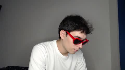 Snapshot of max_snow1616 chatting on 18, 10, 2025 max_snow1616 online show from 18, 10, 2025