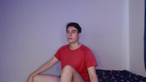 Snapshot of max_snow1616 chatting on 17, 12, 2025 max_snow1616 online show from 17, 12, 2025