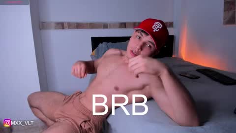 Snapshot of max_valiant1 chatting on 28, 10, 2025 max_valiant1 online show from 28, 10, 2025