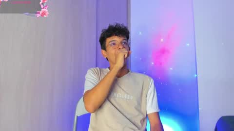 Max  online show from 19, 4, 2026