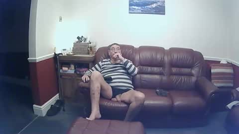 MAX online show from 26, 1, 2025