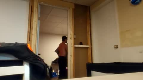 Snapshot of maxichaud chatting on 8, 11, 2025 Maxichaud online show from 8, 11, 2025