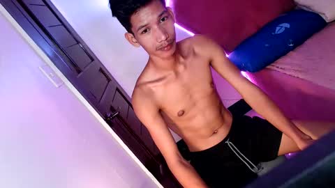 Reyn online show from 9, 10, 2025