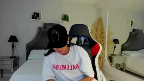 Maxi online show from 20, 6, 2026
