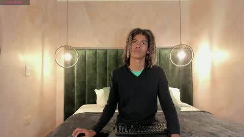 maxim online show from 30, 1, 2025