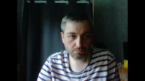 Snapshot of maximefrxx chatting on 1, 6, 2026 Maxime online show from 1, 6, 2026