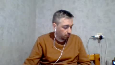 Snapshot of maximefrxx chatting on 13, 6, 2026 Maxime online show from 13, 6, 2026