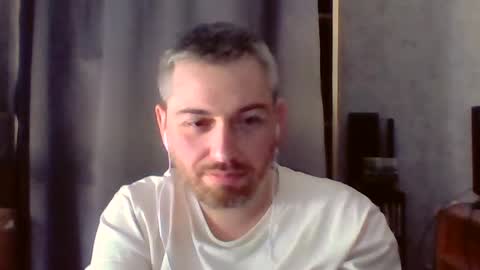Snapshot of maximefrxx chatting on 19, 6, 2026 Maxime online show from 19, 6, 2026