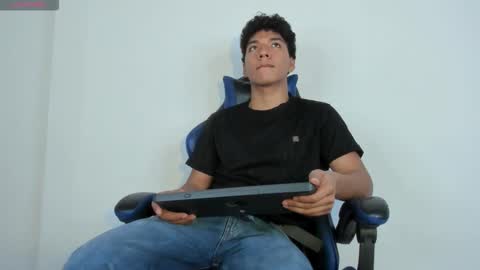 Maximiliano online show from 22, 3, 2026