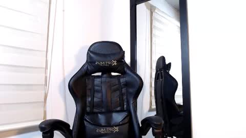 Snapshot of maximo_sebastian chatting on 14, 6, 2026 Maximo Sebastian online show from 14, 6, 2026