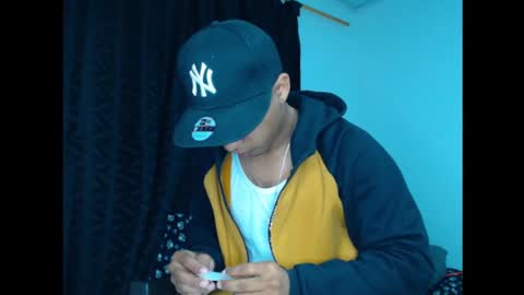 Maximo Aron Vega online show from 14, 12, 2024