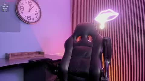 MAXIMO online show from 12, 3, 2026