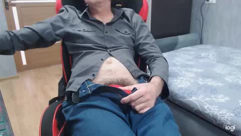 maximus3334 online show from 7, 3, 2026