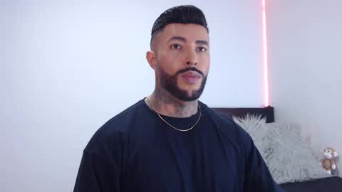 Independent Model online show from 28, 9, 2025