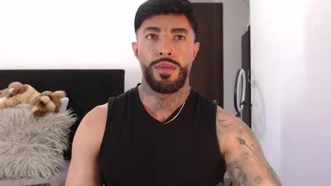 Snapshot of maximus_golden chatting on 3, 6, 2026 Independent Model online show from 3, 6, 2026