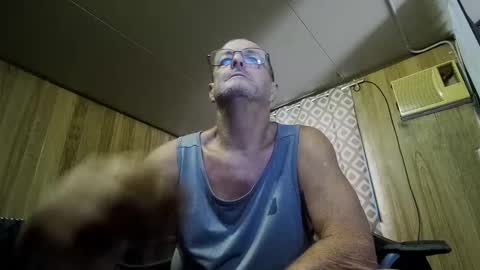 Max online show from 4, 2, 2025