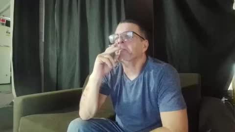 Max online show from 25, 2, 2025