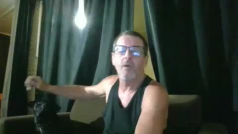 Max online show from 10, 3, 2025