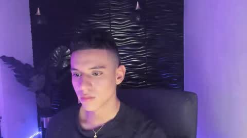 Snapshot of maximuss_19 chatting on 6, 3, 2025 Maximus online show from 6, 3, 2025