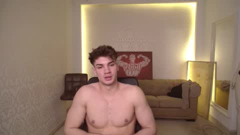 Snapshot of maxkaiden chatting on 5, 3, 2025 MaxKaiden online show from 5, 3, 2025