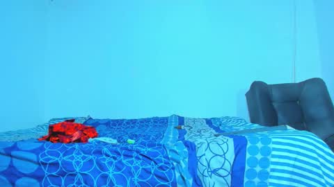 MAX online show from 3, 1, 2025