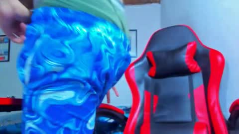 MAX online show from 13, 9, 2025