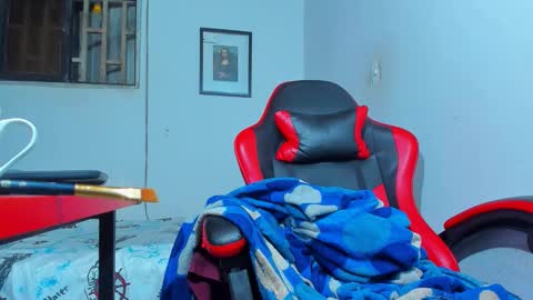 MAX online show from 16, 11, 2025