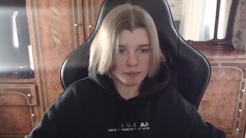 Max online show from 12, 12, 2024