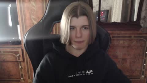 Max online show from 12, 12, 2024