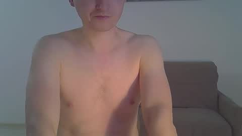 Snapshot of maxrelax90 chatting on 21, 11, 2025 maxrelax90 online show from 21, 11, 2025