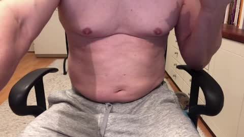 Snapshot of maxx_martin chatting on 21, 1, 2025 Max online show from 21, 1, 2025